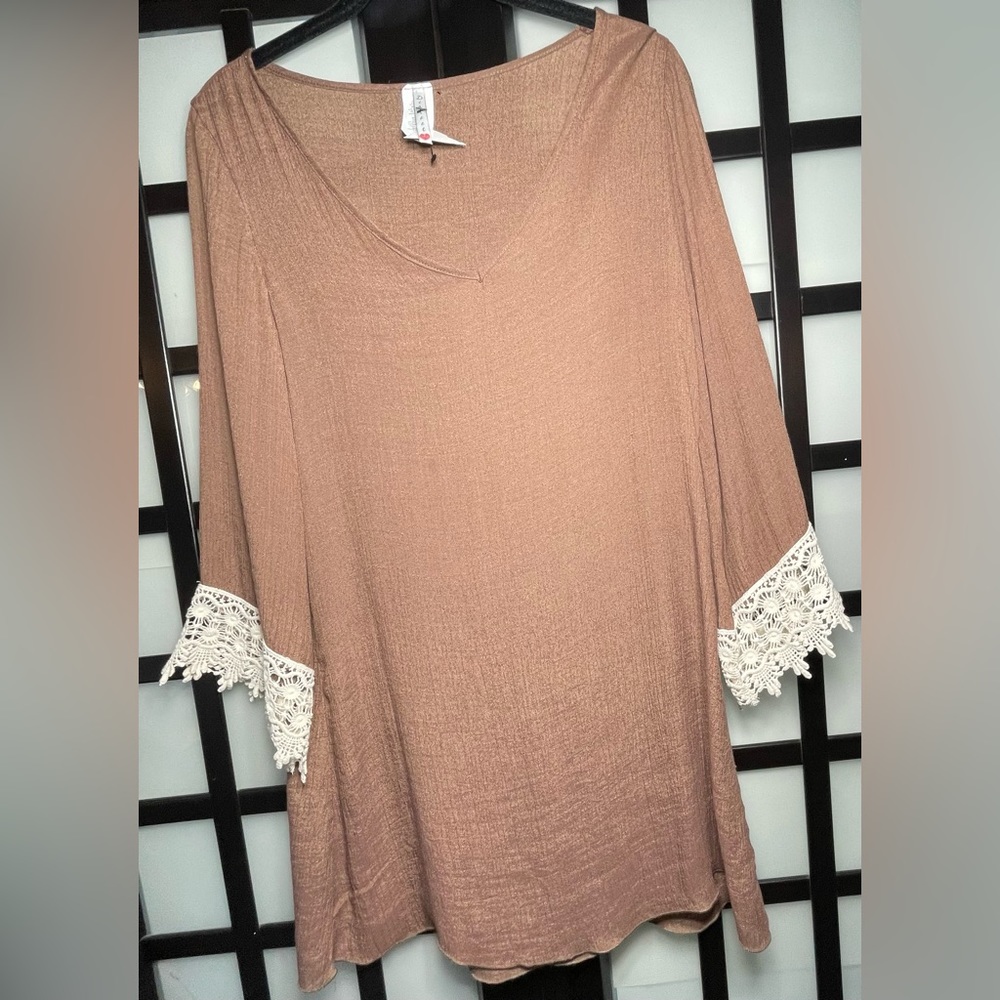 Women’s embroidered sleeve dress | swim cover up